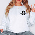 Custom initial sweatshirt with personalised name, script letter sweatshirt, custom crewneck jumper, personalised Christmas gift, personalised birthday sweatshirt, women's custom clothing, personalised name jumper, monogram style sweatshirt, custom gift for her, UK printed sweatshirt.

Create a one-of-a-kind personalised sweatshirt with your chosen initial and name in an elegant script design. Soft, comfortable, and professionally printed, this custom crewneck makes a memorable gift for her and a stylish add